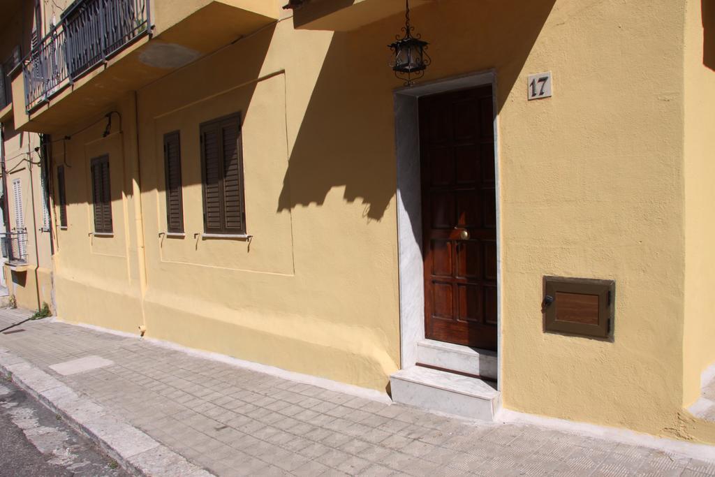 Lighthouse - Casa Di Luce Appartement Reggio di Calabria Buitenkant foto